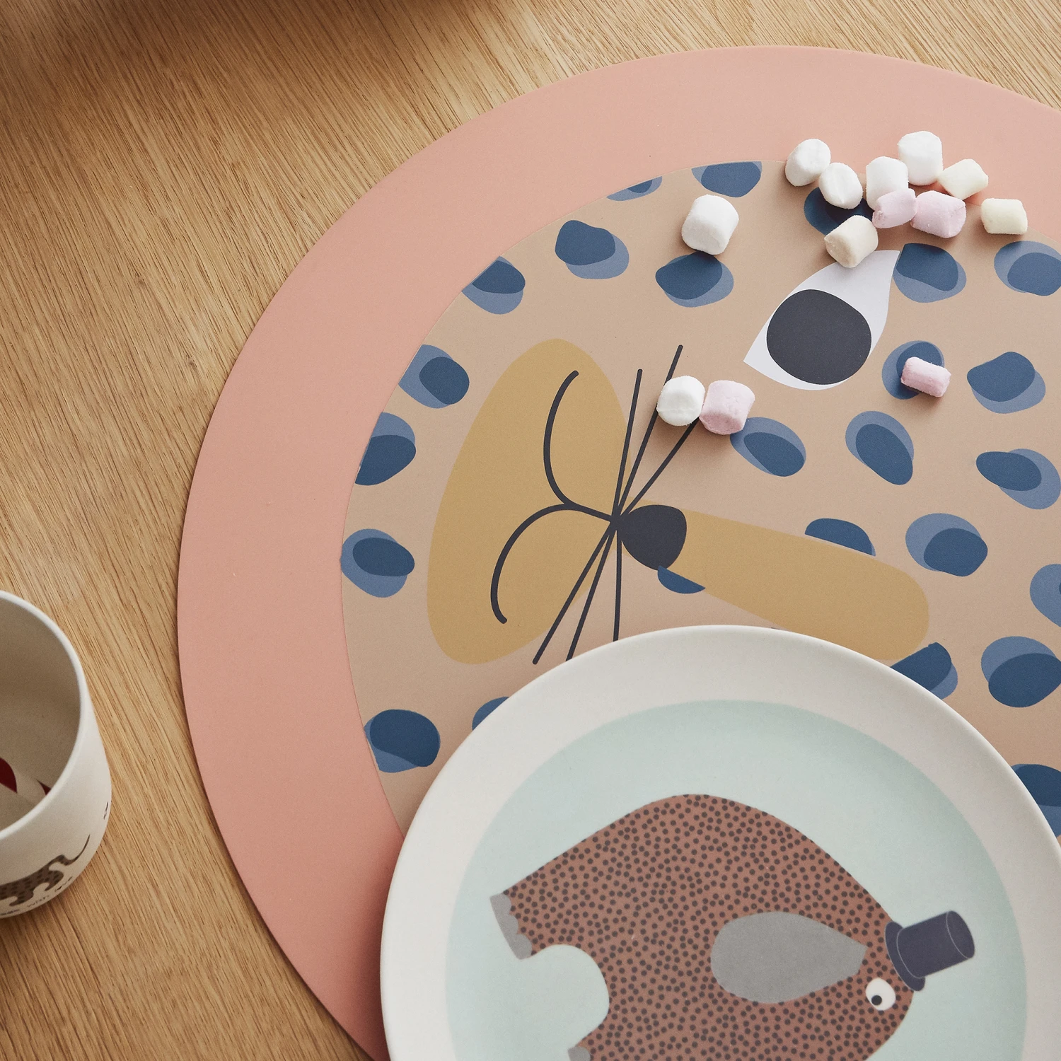 OYOY Snow Leopard Placemat 4 OYOY Snow Leopard Placemat - Afbeelding 2