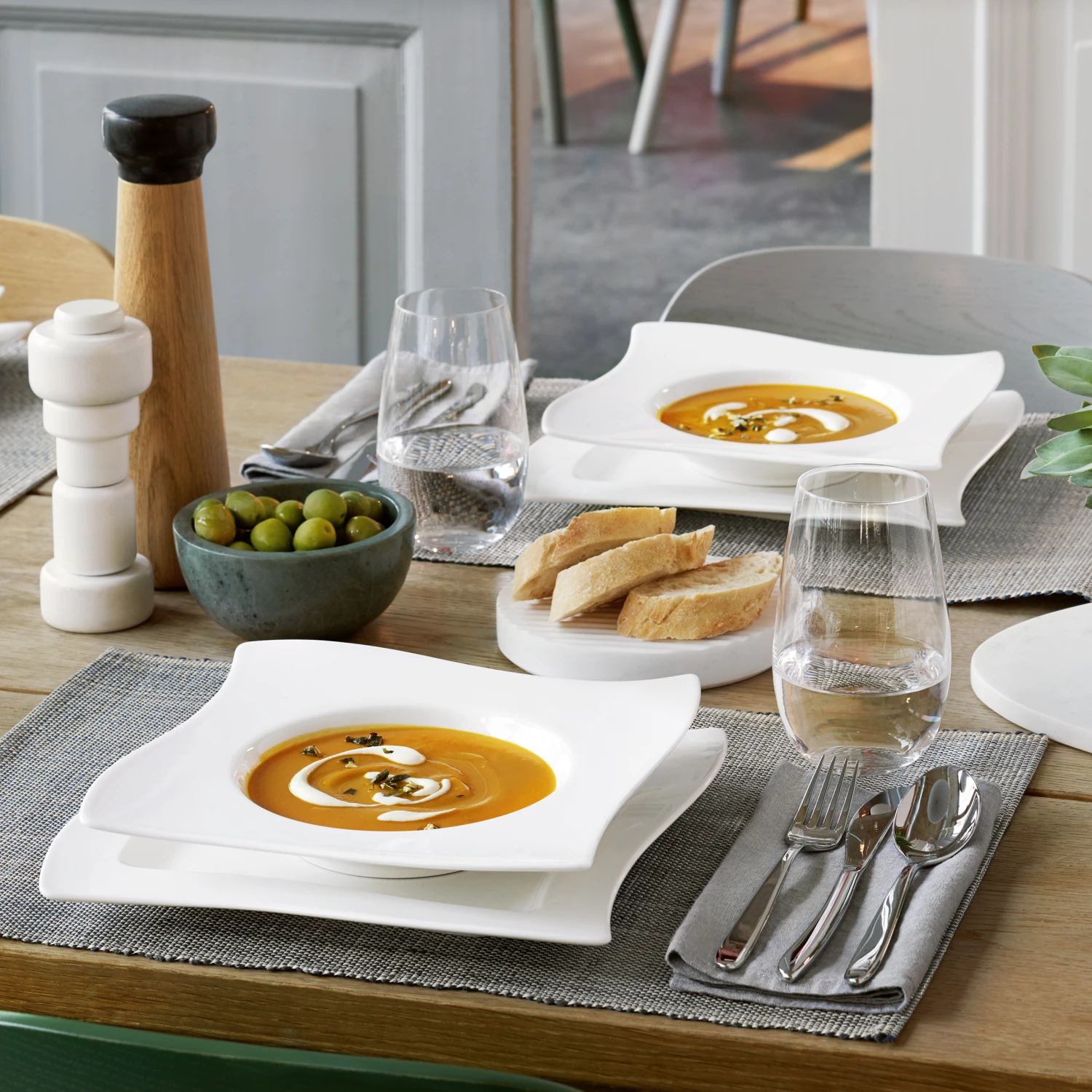 Villeroy & Boch NewWave Serveerschotel 34x34 Cm 4 Villeroy & Boch NewWave Serveerschotel 34x34 Cm - Afbeelding 2