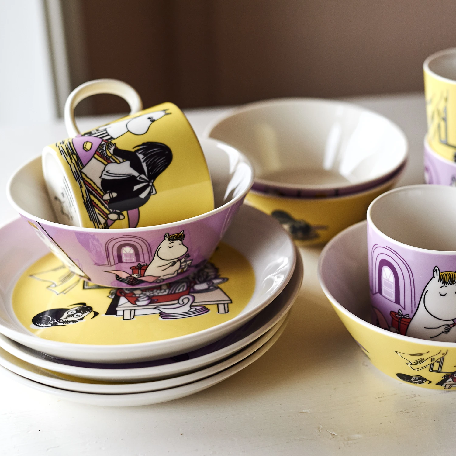 Arabia Snork Maiden Moomin Schaal Paars 4 Arabia Snork Maiden Moomin Schaal Paars - Afbeelding 2