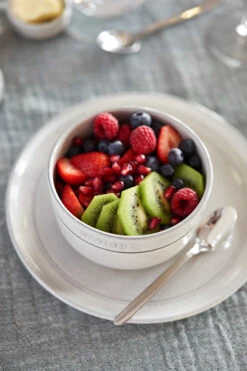 Staub New White Truffle Kom -Gense Verkoop 502904 01 2 EnvironmentImage fb6eeba631